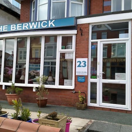 The Berwick - Over 40's Only Blackpool Exterior foto